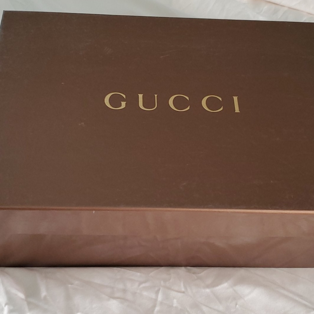 Gucci jogger sneakers